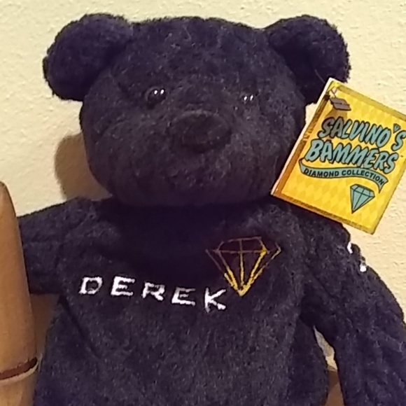 Salvino's Bammers Yankees Derek Jeter Diamond Bear w/ Bag #0016 - Picture 2 of 6